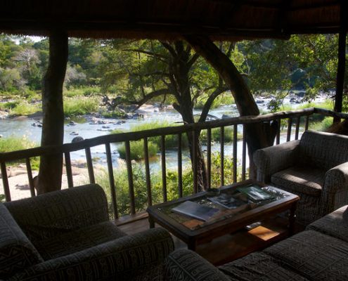 Nkhotakota Wildlife Reserve: Bua River Lodge