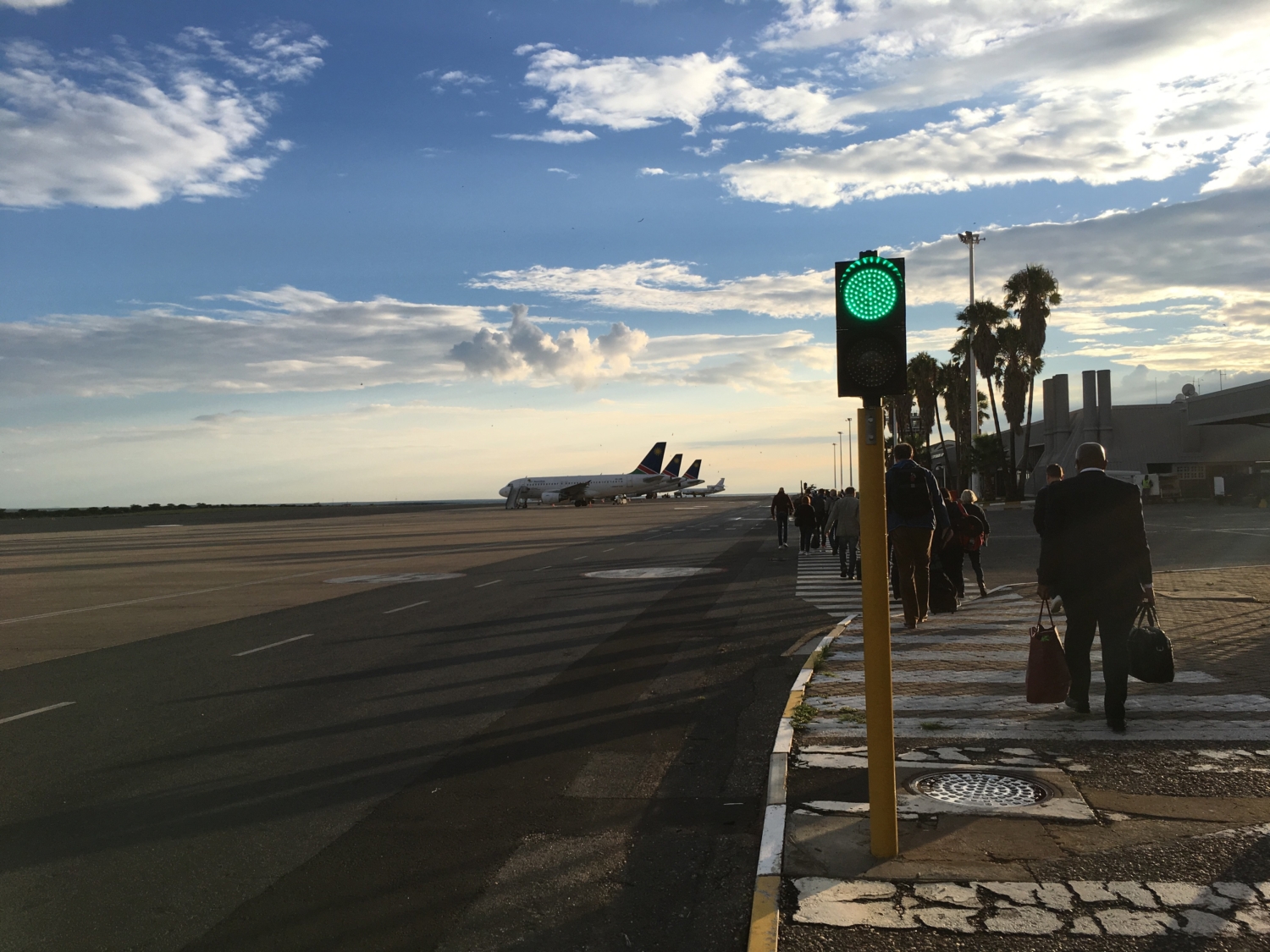 Air Namibia Flughafen Windhoek Rollfeld