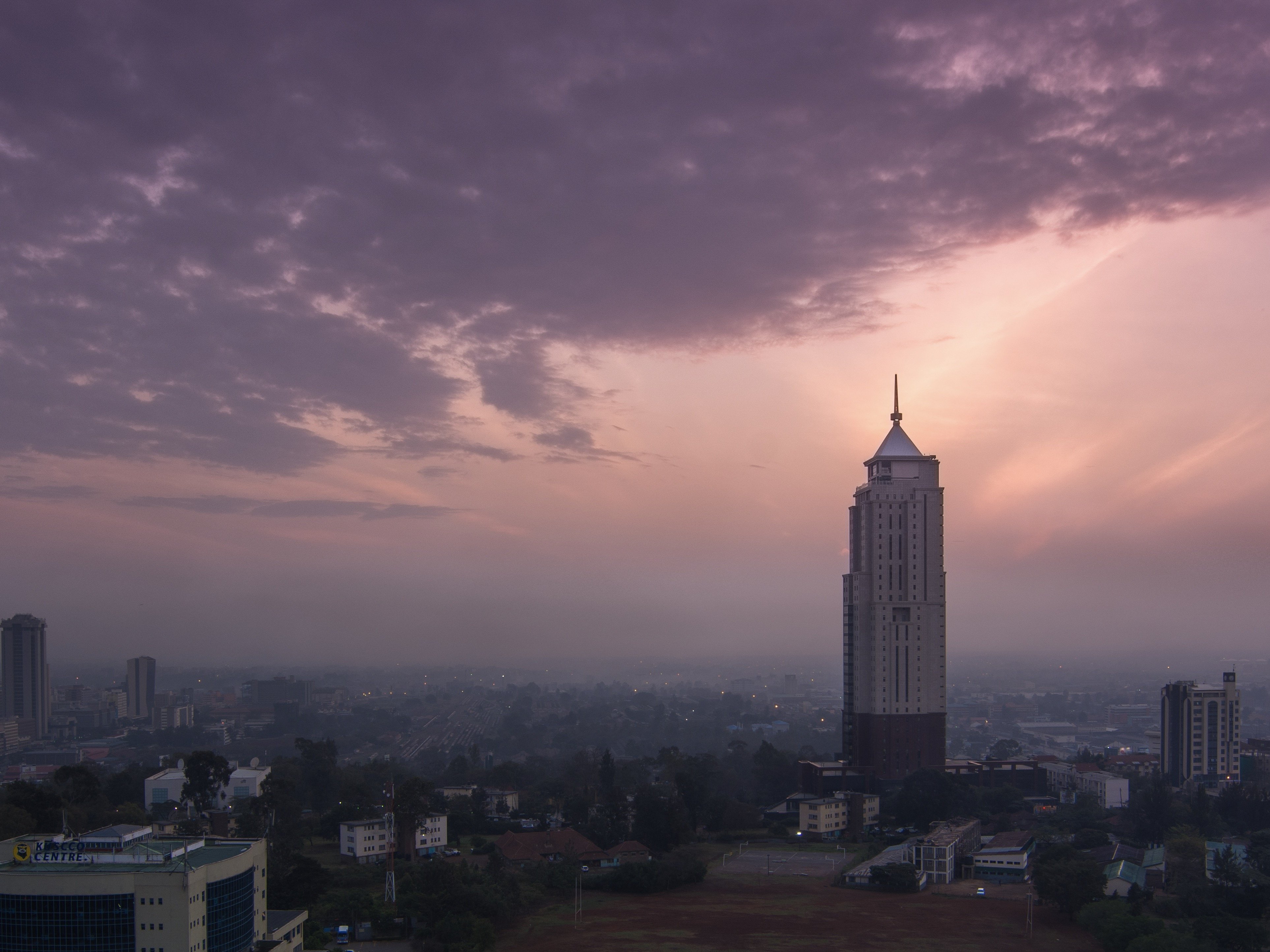 Kenia Nairobi Skyline Tower