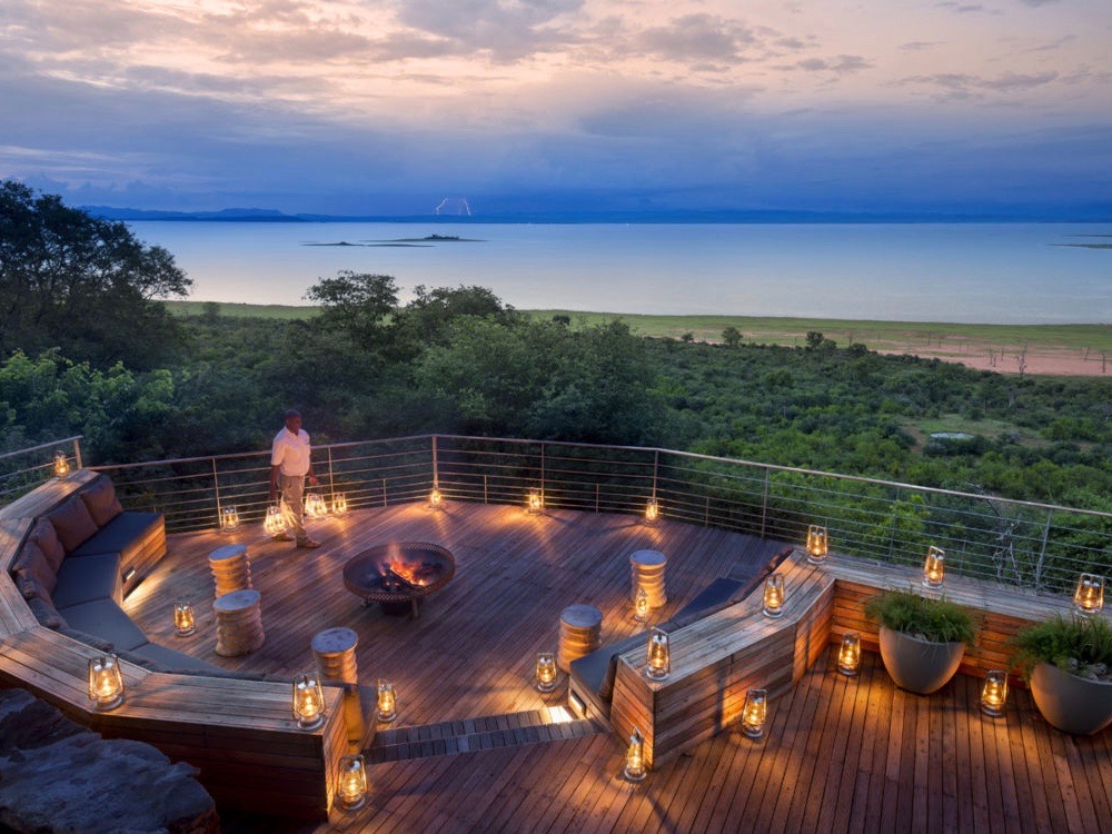 Simbabwe Bumi Hills Lake Kariba